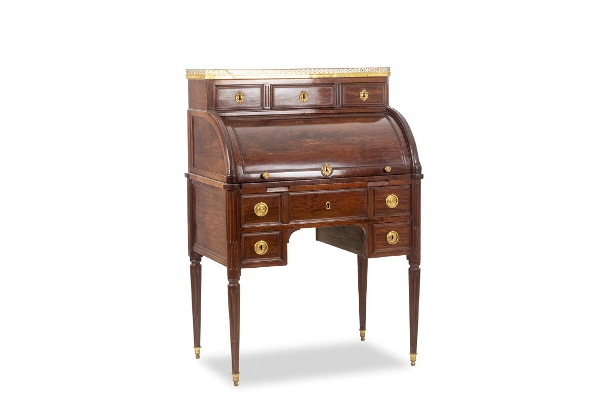 Desk – Or Secretary, Cylinder, Mahogany. Late 18th Century Period.