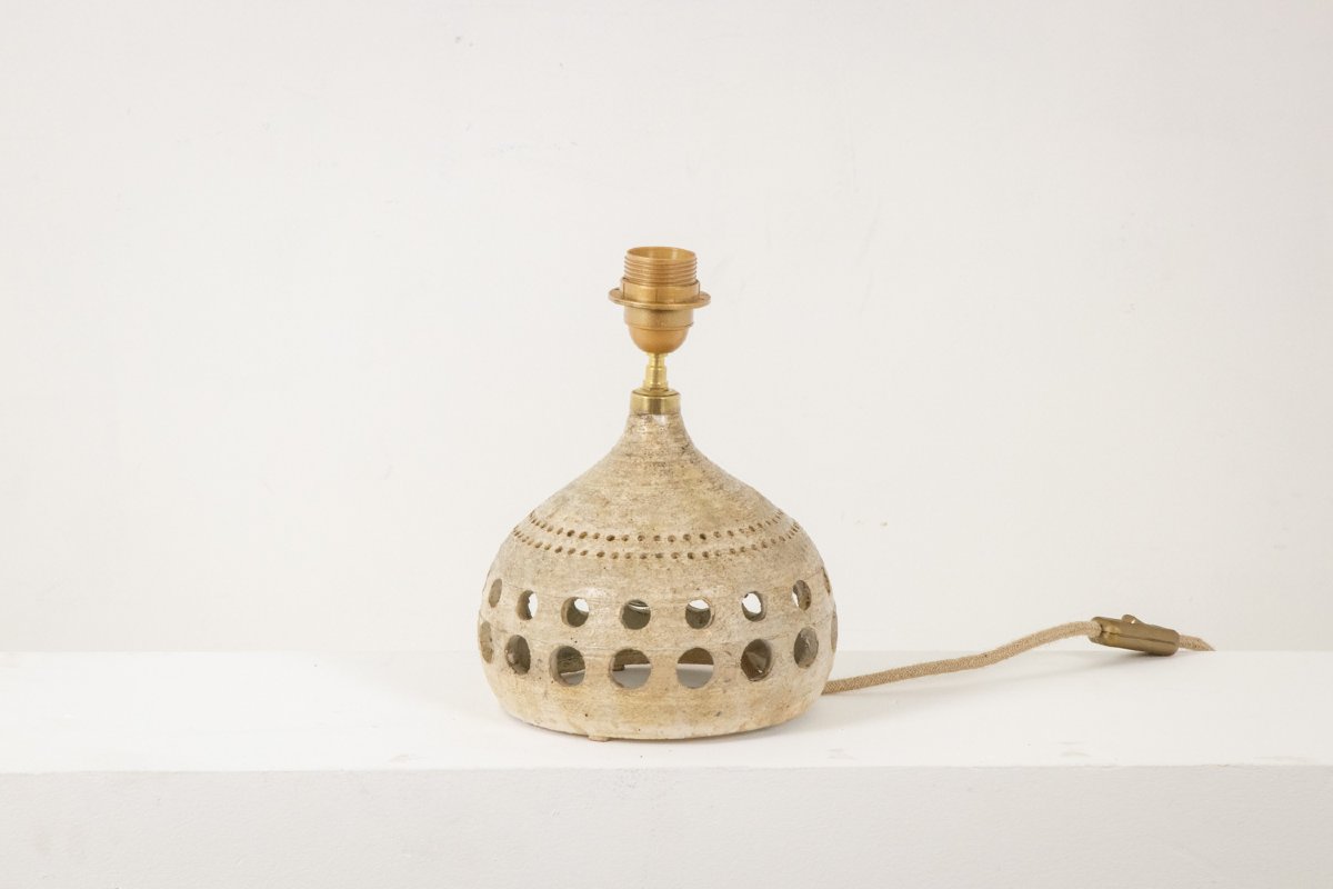 Georges Pelletier. Lampe en terre cuite ajourée et émaillée. Vers 1960-70. LS6289239-photo-3