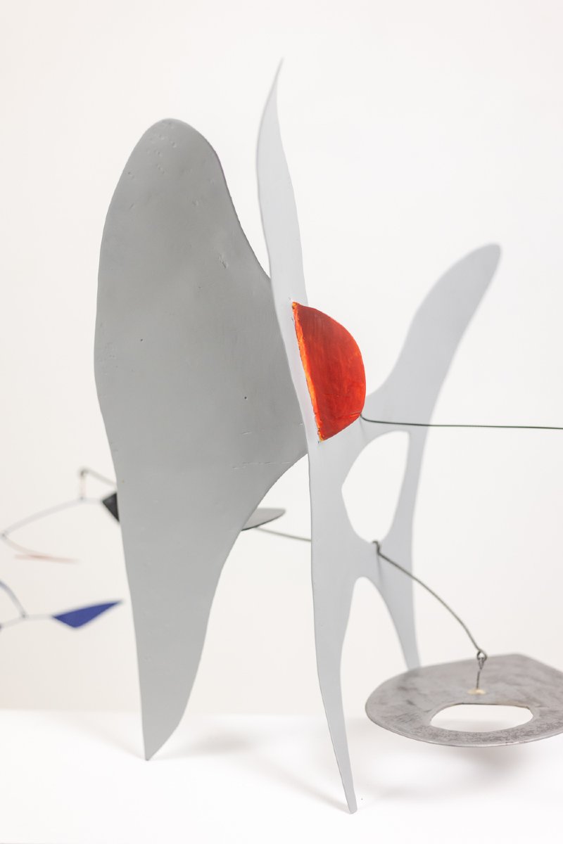 Olivier Vonet  Sculpture en métal laqué noir, bleu et rouge. Contemporain LS66681509-photo-3