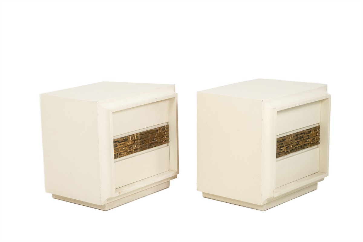 Luciano Frigerio Pair Of Lacquered Wood And Bronze Bedside Tables. 1970s Ls6359409