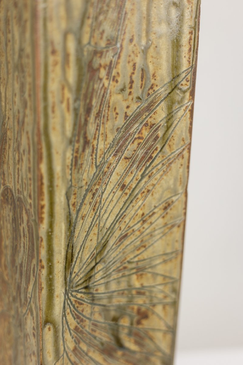 Brutalist-style Stoneware Vase With Plant Decoration. 1970s. Ls6708d-photo-4