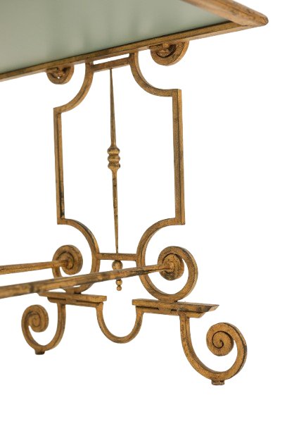 Table basse en fer forgé doré et plateau de verre églomisé. Années 1970 LS5305663-photo-1