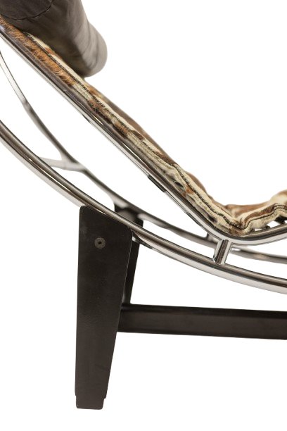 Le Corbusier, Perriand, Jeanneret. Lc4 Chaise Longue. Cassina Edition. Ls67051503-photo-4