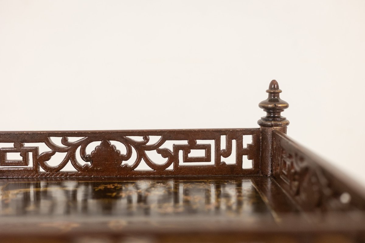 Petite table desserte à décor de laque japonisant. Epoque Napoleon III LS6741109-photo-4