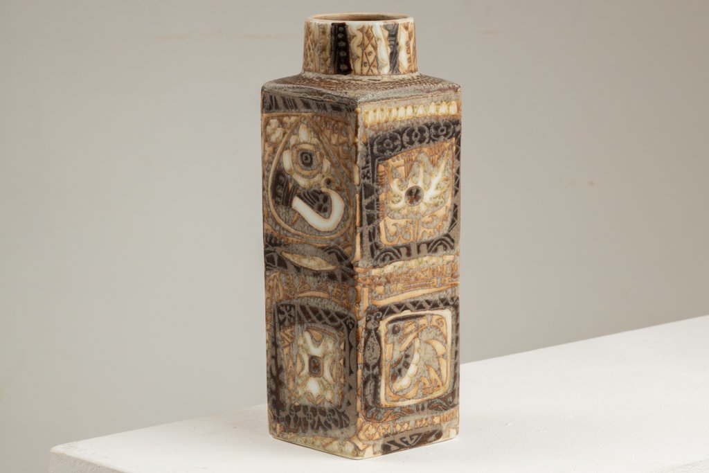 Royal Copenhagen. Small Earthenware Vase With Ethnic Decoration. Circa 1970. Ls6779157-photo-1