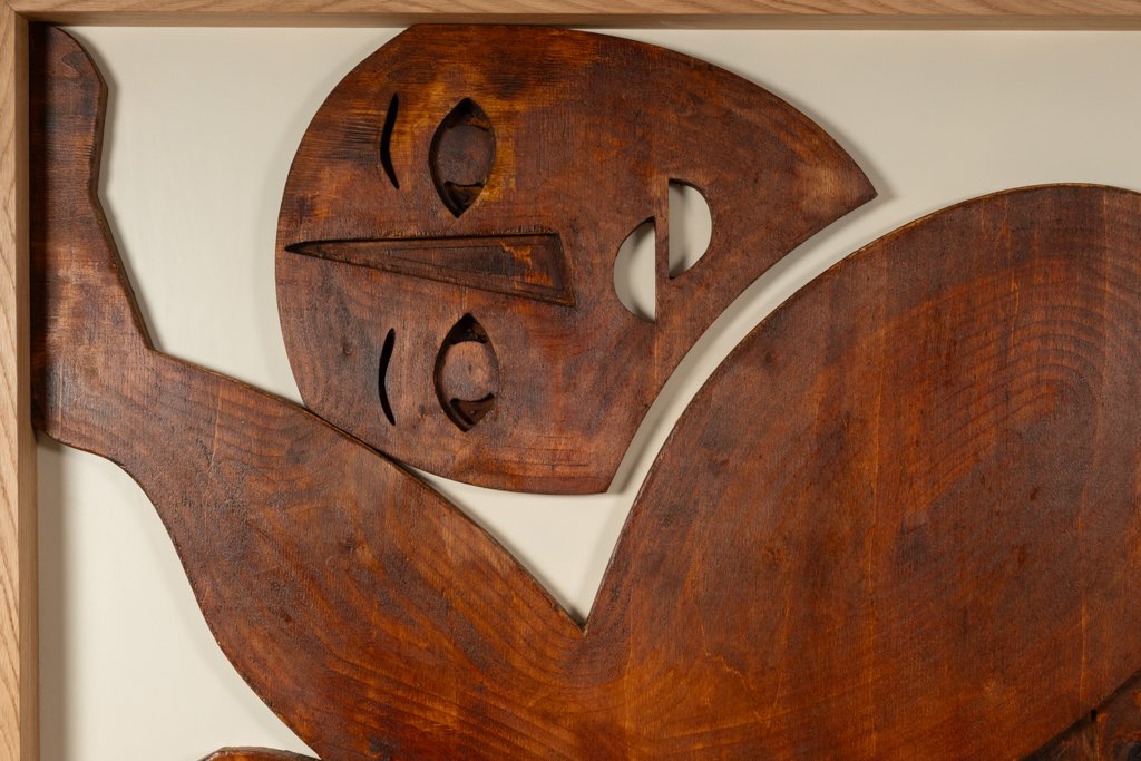 Panneau en bas-relief « Sortez du cadre !» en bois patiné. Contemporain LS67783015-photo-3