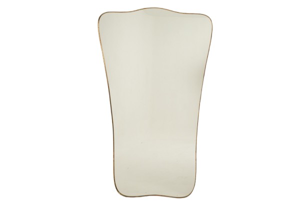 Miroir de forme chapeau de gendarme, dans le style de Gio Ponti. LS6777B981/1L