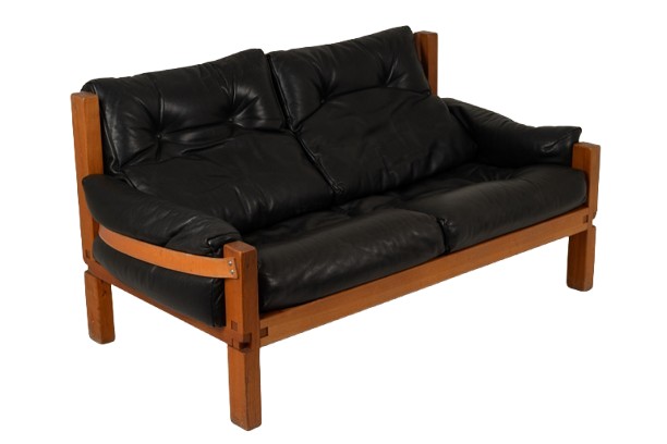 Pierre Chapo.  S22 Two-seater Sofa, In Elm And Black Leather. 1970 Ls6739