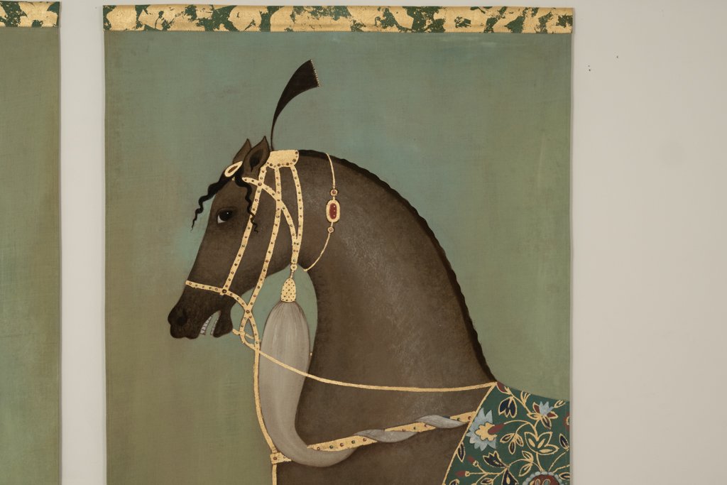 Toile peinte figurant un cheval indien robe brune, de profil. Contemporain. LS6757B676/1-photo-3