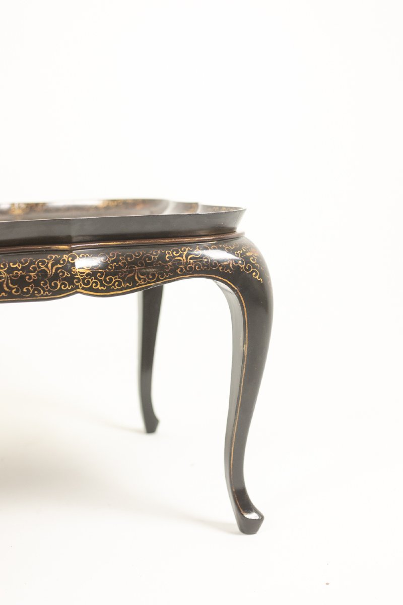 Table basse à plateau amovible en bois laqué rouge et noir. Années 1950. LS6765484-photo-3