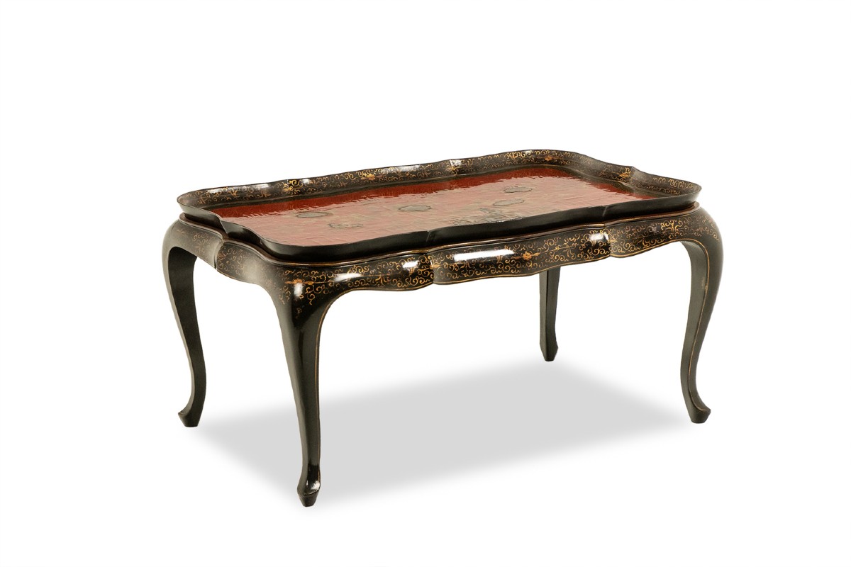 Table basse à plateau amovible en bois laqué rouge et noir. Années 1950. LS6765484
