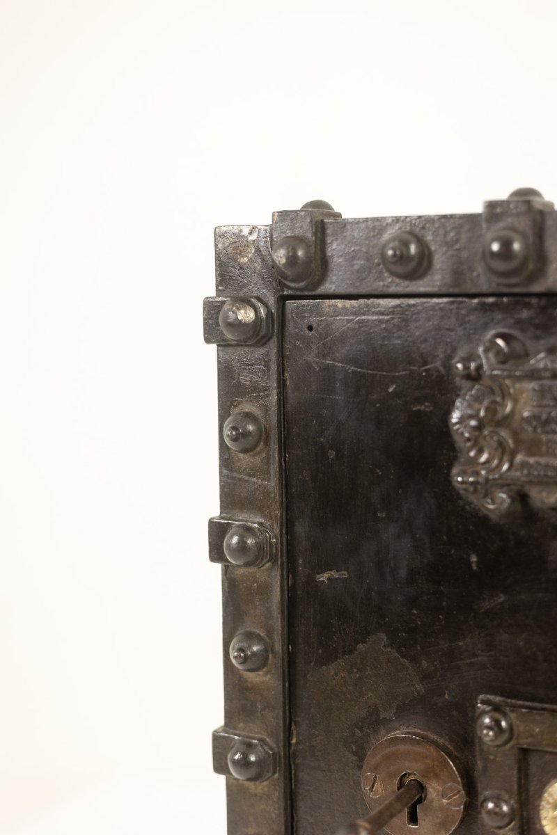 Bauche. Antique Small Metal Travel Safe. Napoleon III Period. Ls6788558-photo-7