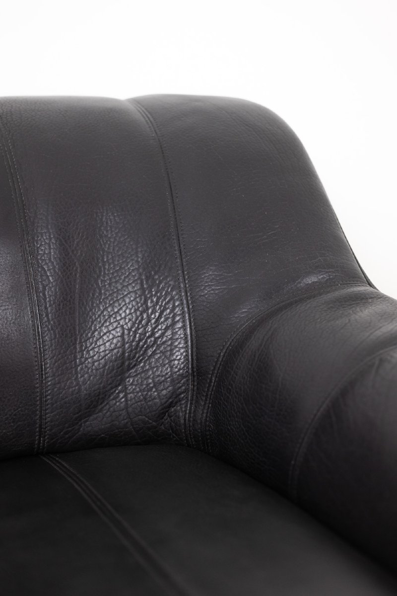 De Sede. Armchair And Ottoman In Black Leather. 1970s Ls48011351b-photo-5