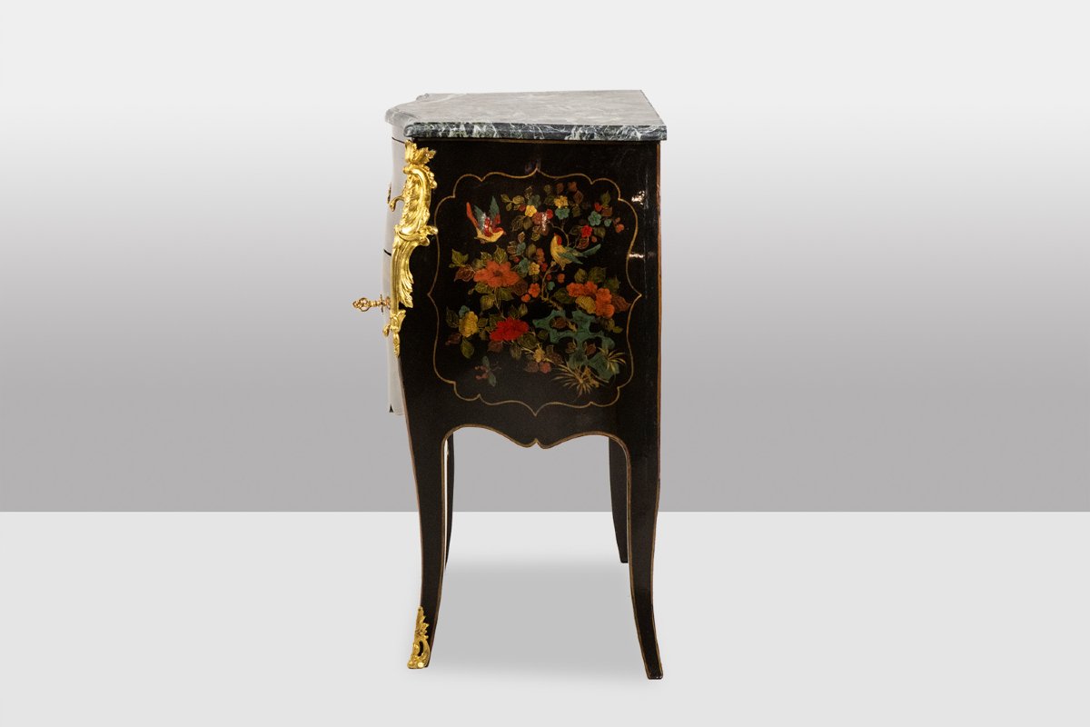 Commode sauteuse de style Louis XV en laque. Années 1950. LS68371209U-photo-3