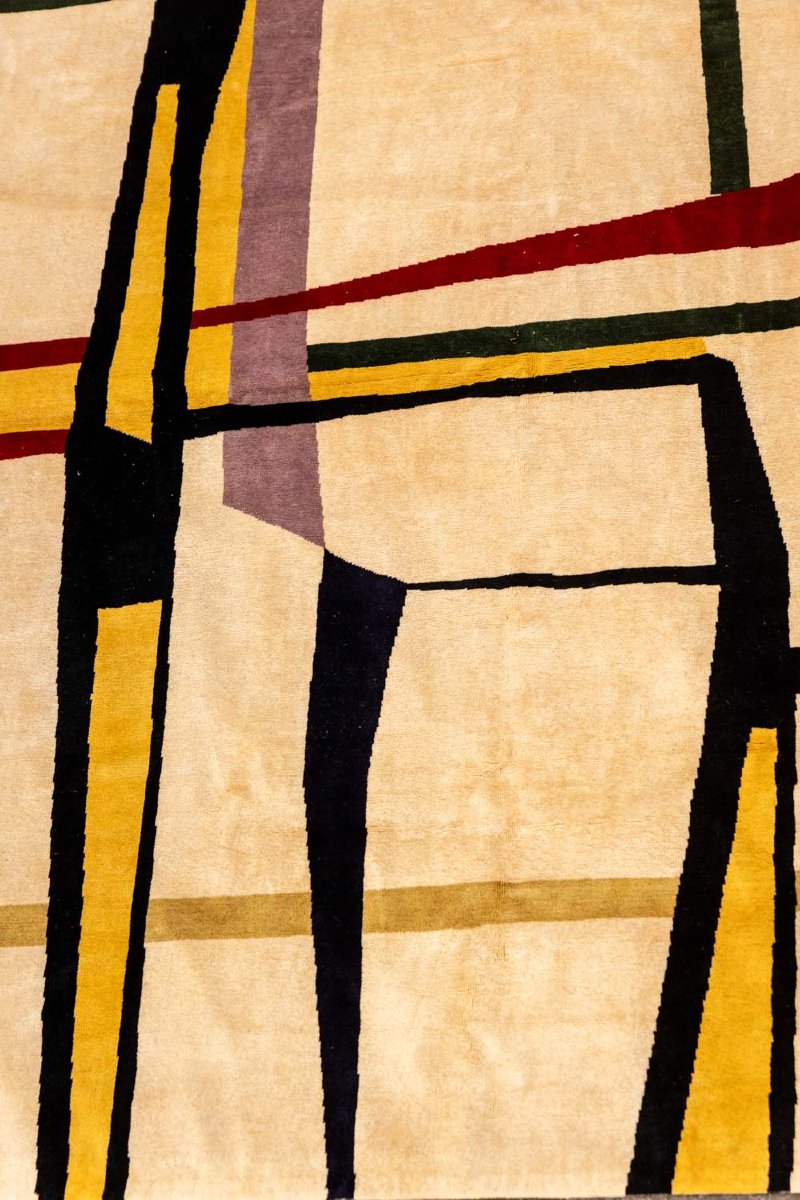 Handwoven Wool Tapestry With A Colorful Geometric Pattern. 2026.ls68064805-photo-2