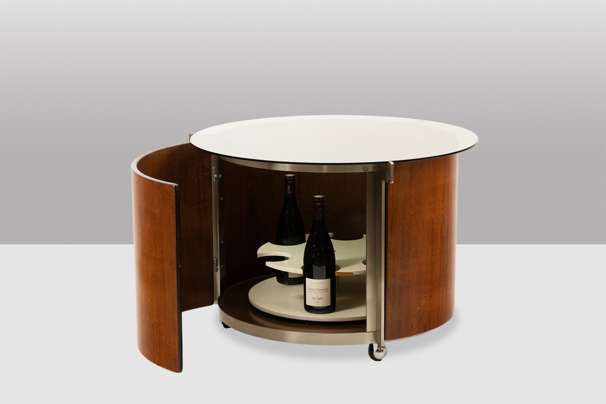 Eugenio Gerli, pour Tecno. Table basse ronde avec bar intégré. Vers 1960. LS68411089-photo-4