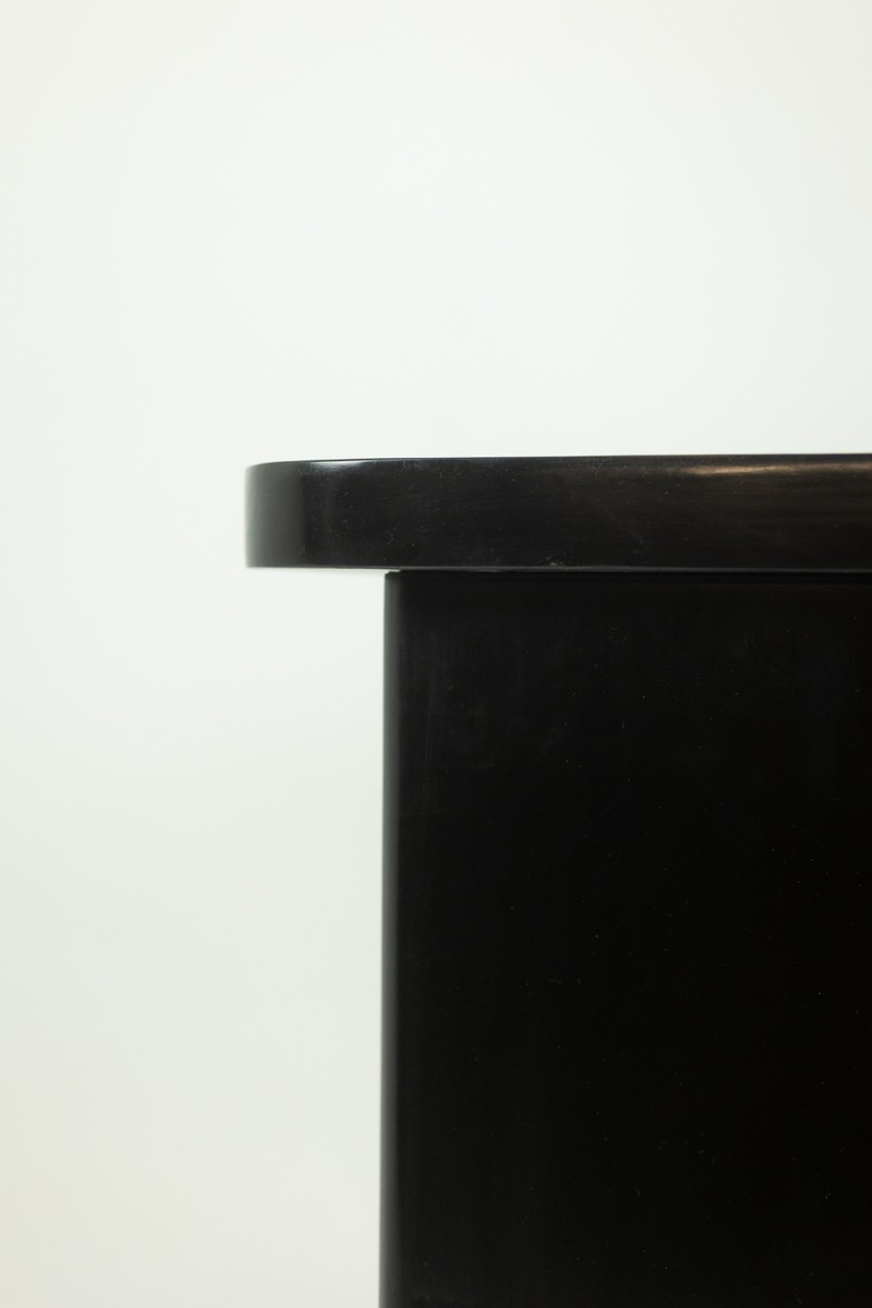 Bureau Art Déco de forme rognon, en bois laqué noir. Années 1930. LS4722-photo-4