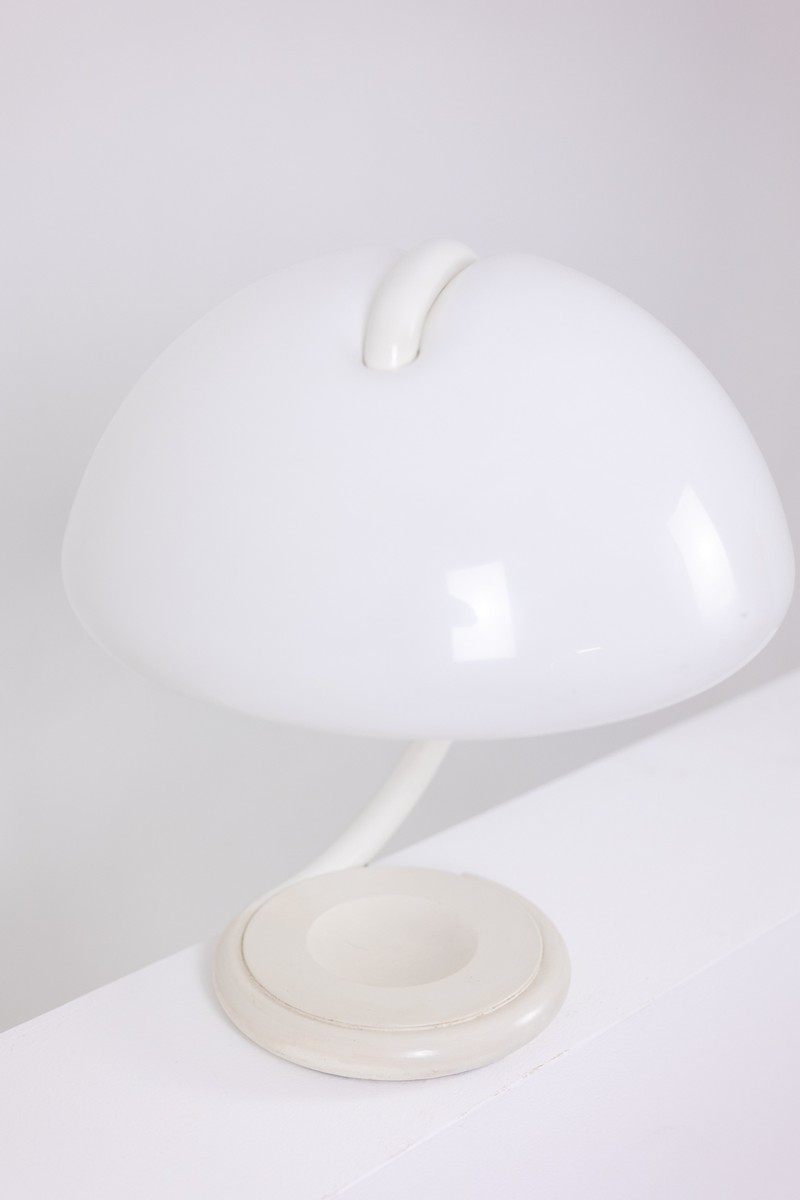 Elio Martinelli. “serpente” Table Lamp In White. 1960s–70s.ls6945709-photo-4