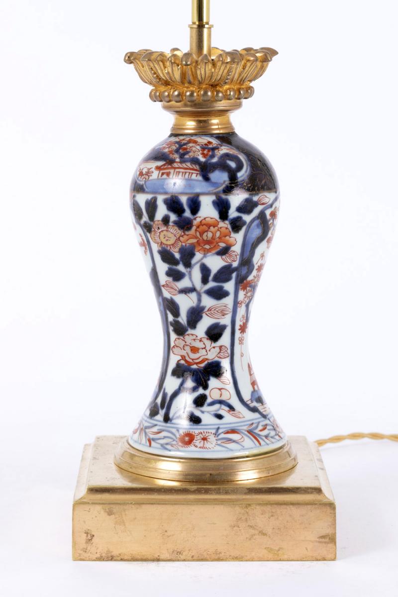 Paire de lampes en porcelaine à décor Imari, fin XIXème siècle - LS3920701-photo-1