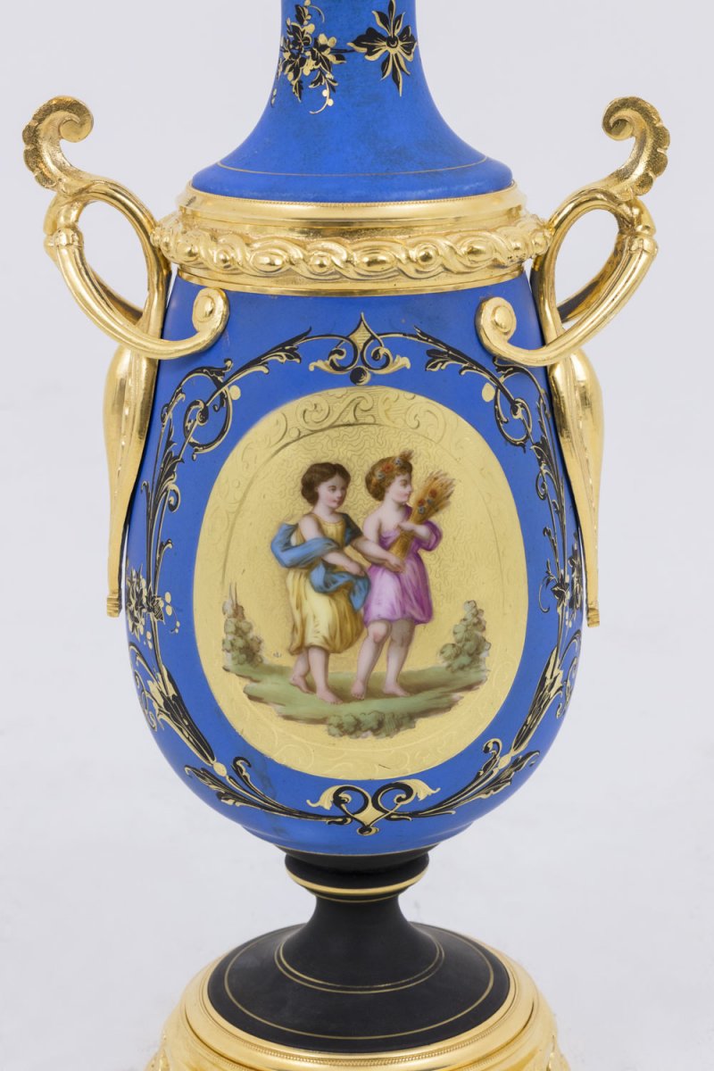 Pair Of Neoclassical Style Porcelain Lamps, Napoléon III Period - Ls40641431-photo-4