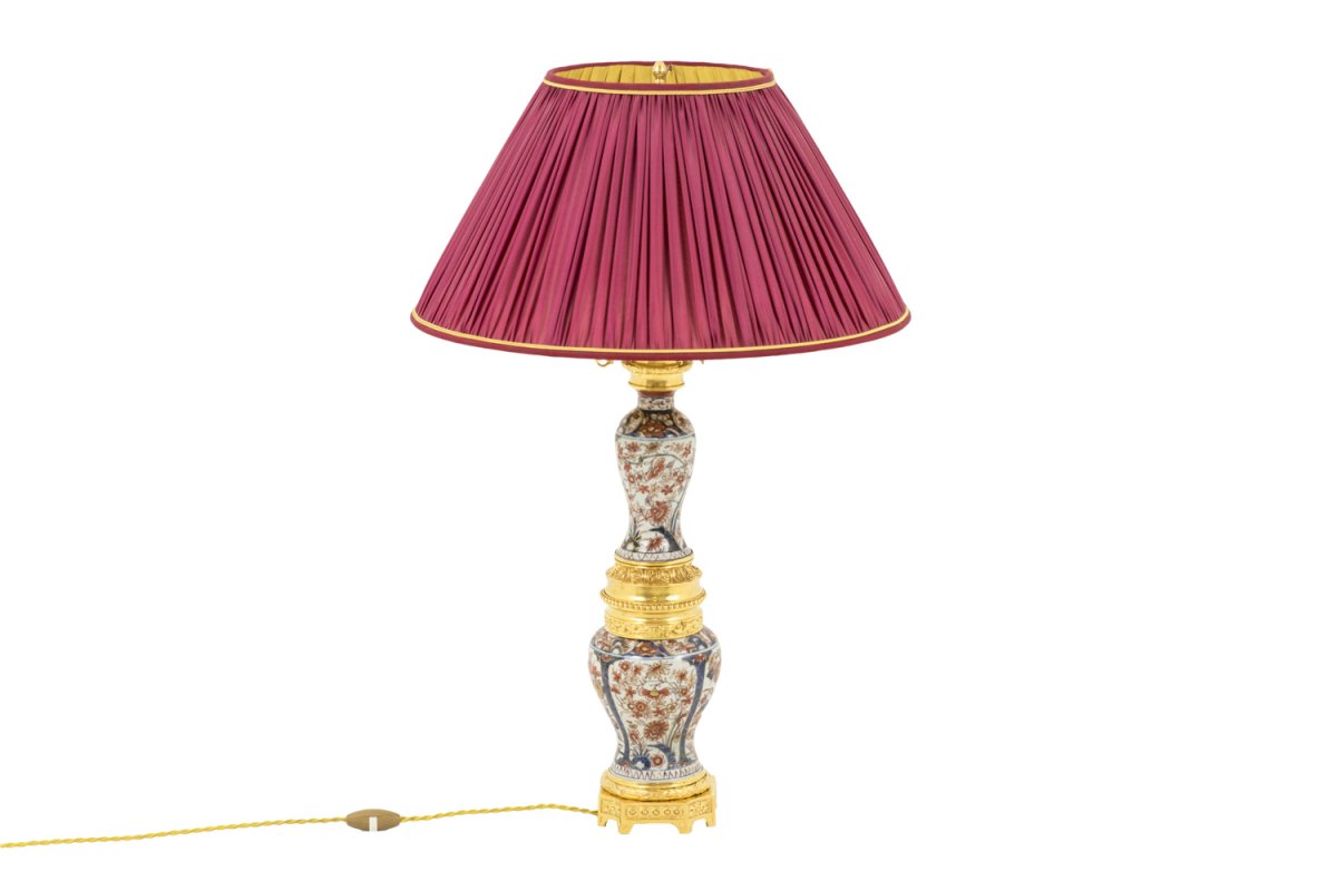 Grande Lampe En Porcelaine Imari Et Bronze Doré, Circa 1880 - Ls36091021