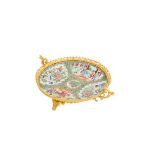 Assiette En Porcelaine De Canton Et Bronze, Circa 1880