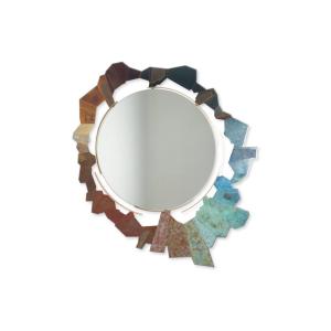 Miroir en bronze et laiton oxydé de forme déstructurée. Contemporain. LS65313002M