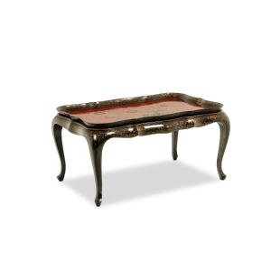 Table basse à plateau amovible en bois laqué rouge et noir. Années 1950. LS6765484