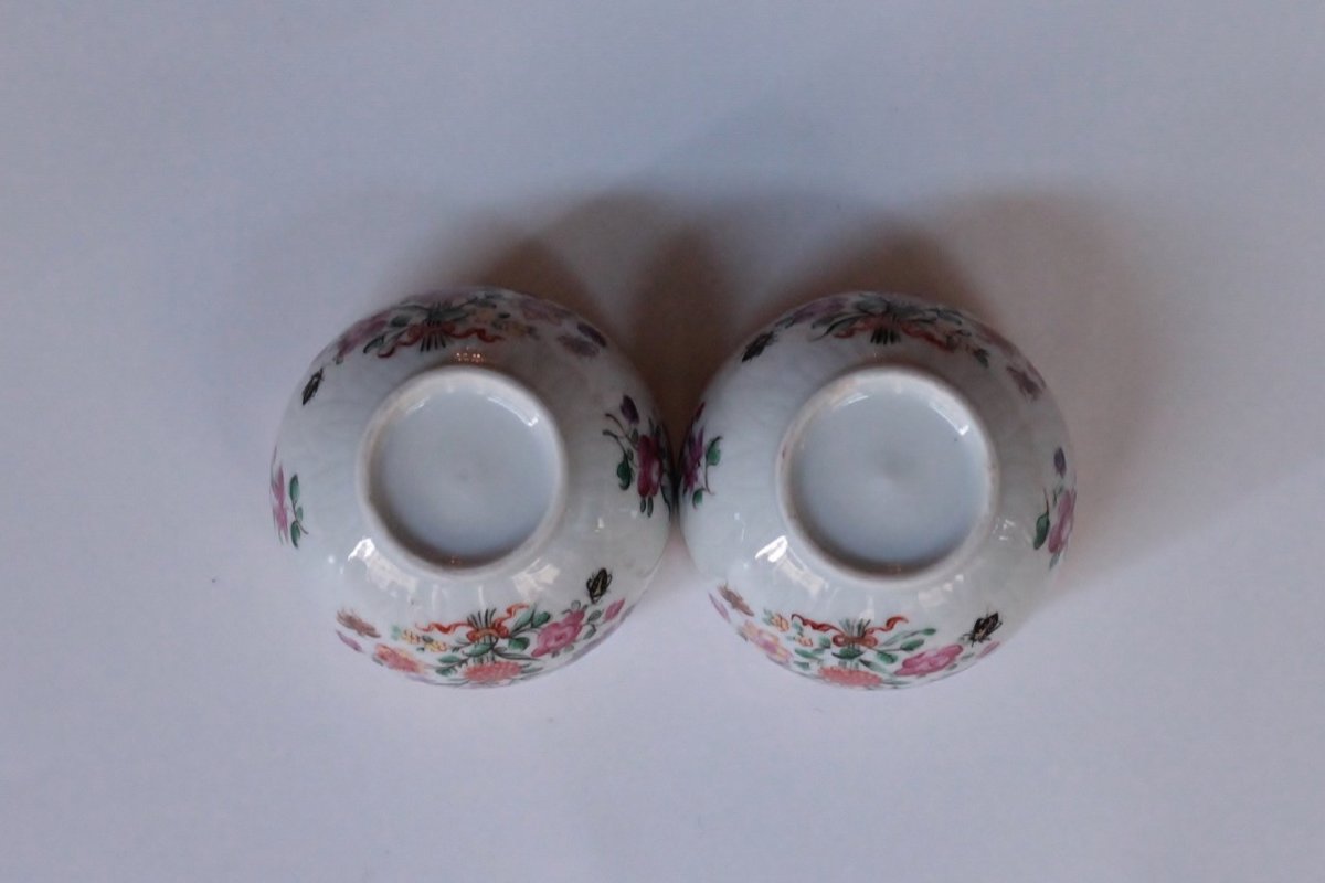 Pair Of Chinese Porcelain Juice Pots, Qianlong Period, 18th Century.-photo-1
