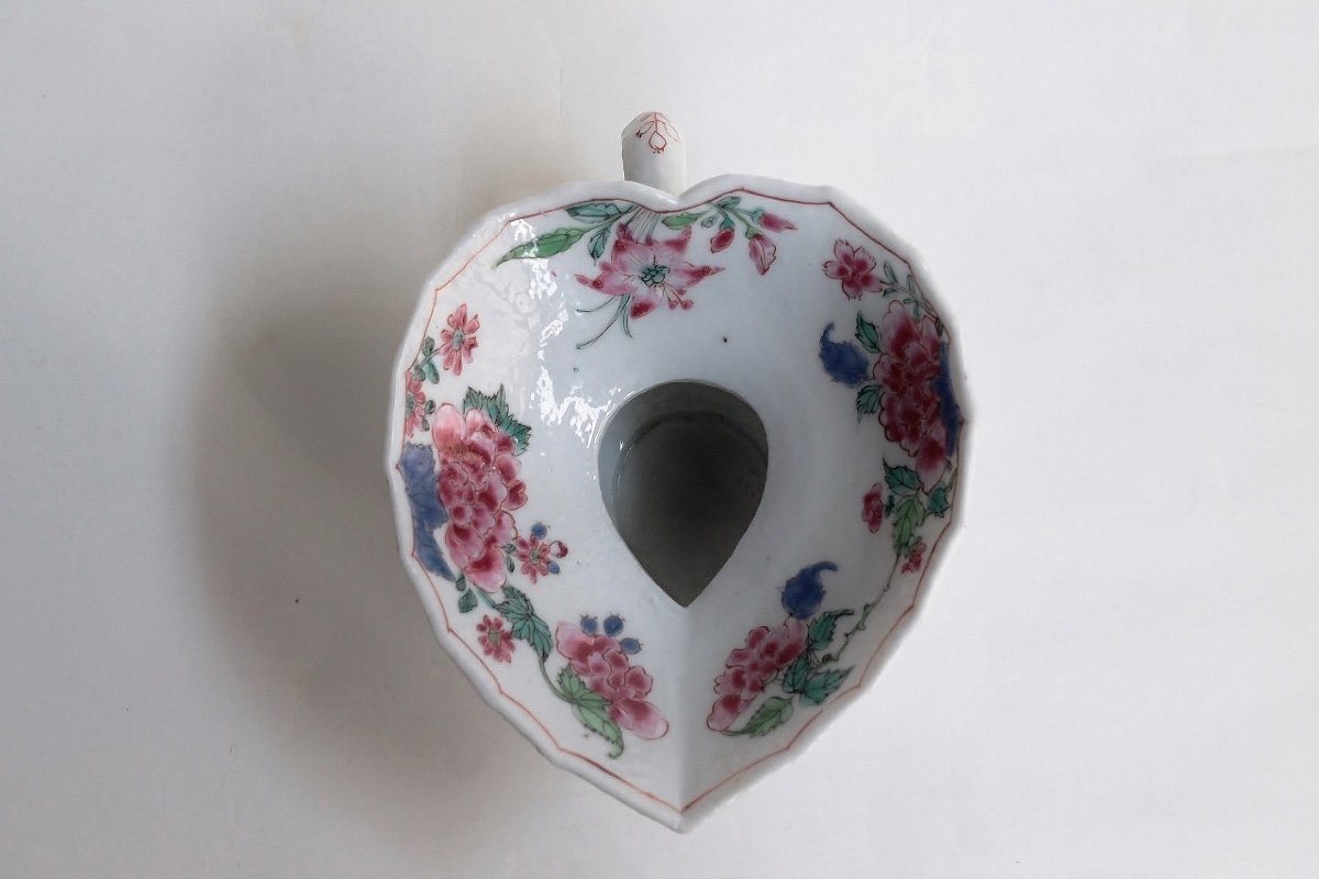 Chinese Porcelain Spittoon With Famille Rose Decor, 18th C.-photo-2