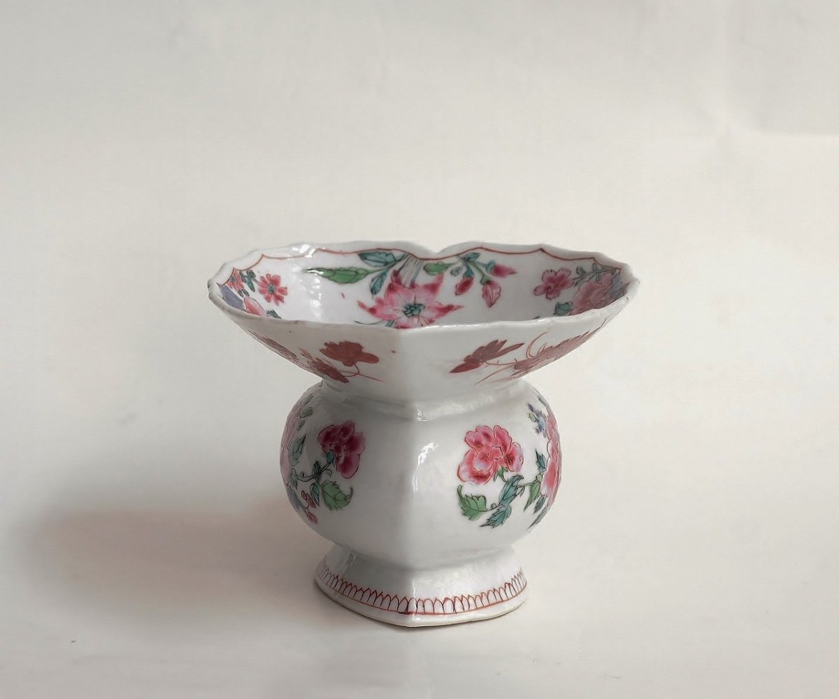 Chinese Porcelain Spittoon With Famille Rose Decor, 18th C.