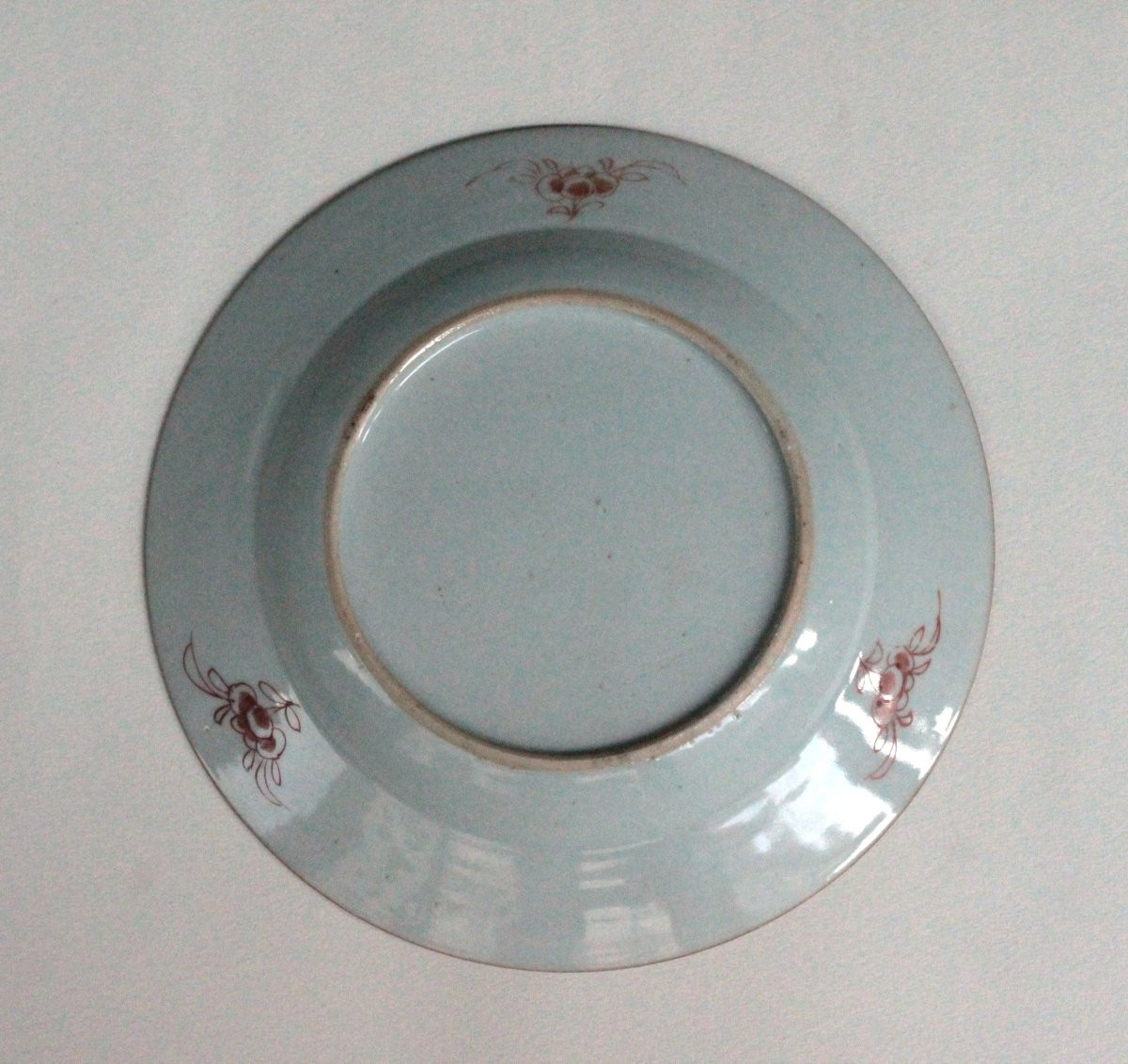 Assiette en porcelaine de Chine à décor de canards et des 8 immortels. Epoque Qianlong 18e s.-photo-3