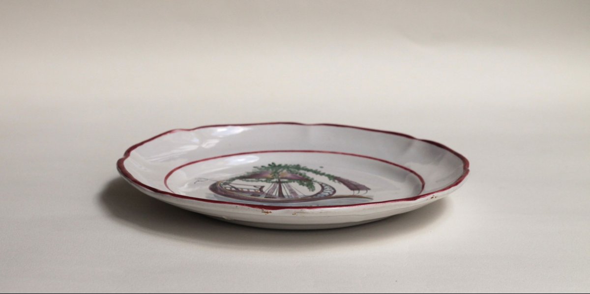 Assiette en faïence des Islettes - Bois d'Epenses à décor d'une jonque. 1ere moitie XIXe siècle-photo-4