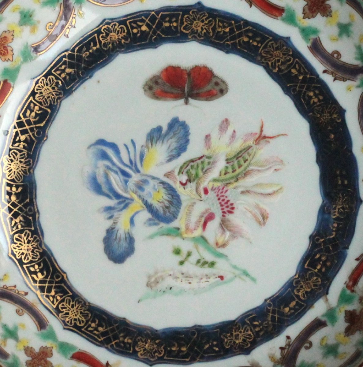 A Chinese Porcelain Bowl Decorated With A Bouquet Of Flowers, Based On A Design By C. Pronk. Qianlong Period.-photo-3