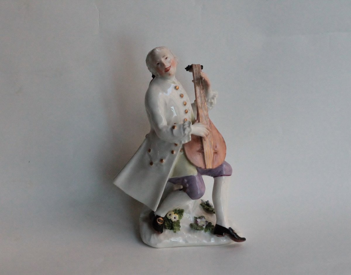 Statuette En Porcelaine De Meissen Représentant Un Joueur De Luth De -photo-1