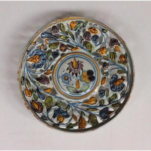 Openwork Earthenware Bowl From Winterthur (switzerland), Second Half Of The 17th Century.