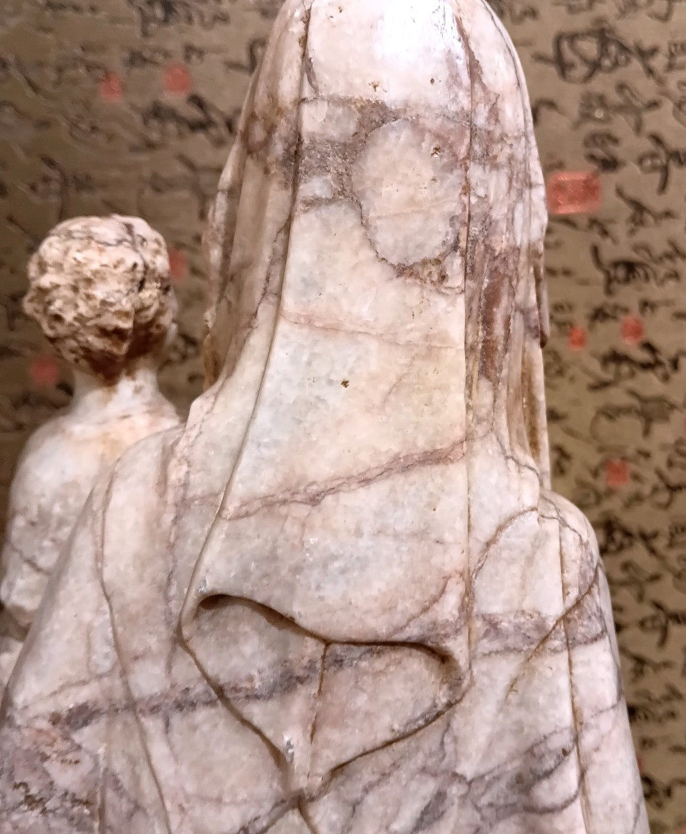 Grande vierge a l enfant sculptee en marbre -photo-4