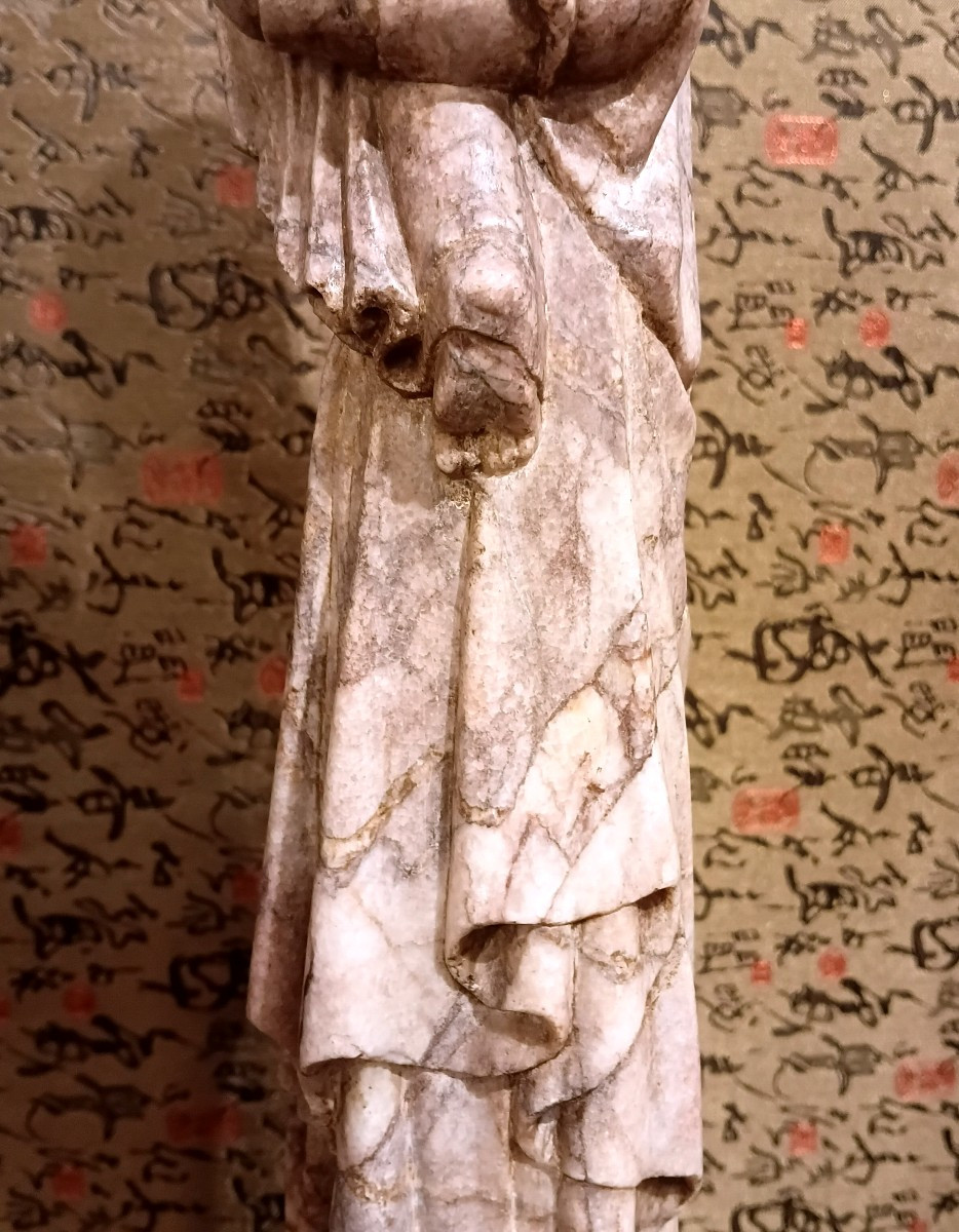 Grande vierge a l enfant sculptee en marbre -photo-1