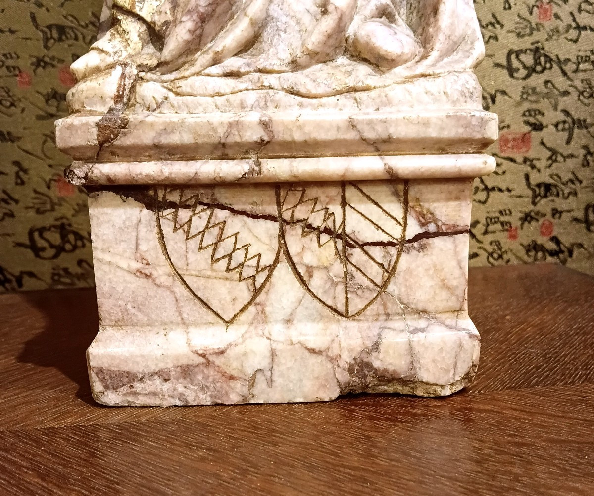 Grande vierge a l enfant sculptee en marbre -photo-4
