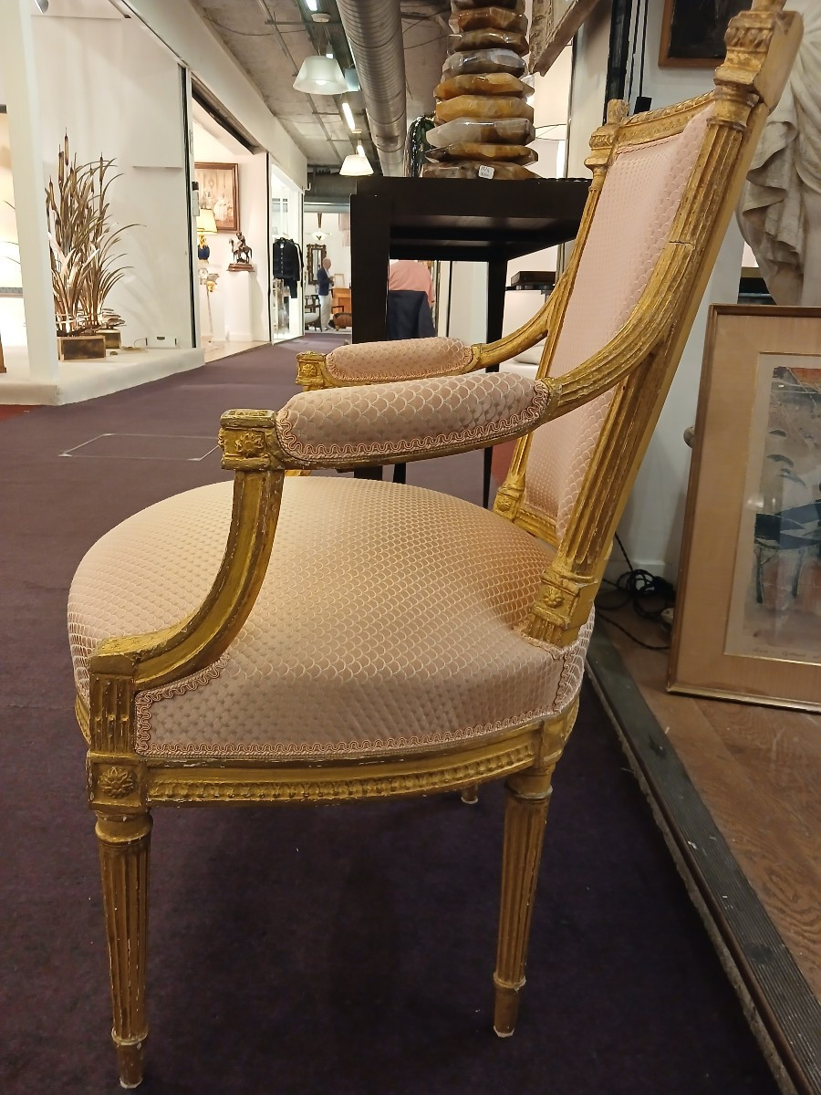 Paire de fauteuils en bois dore d epoque Louis XVI-photo-3