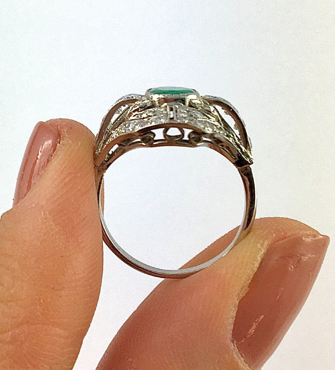 Art Deco Style Emerald And Diamond Ring On Platinum-photo-4