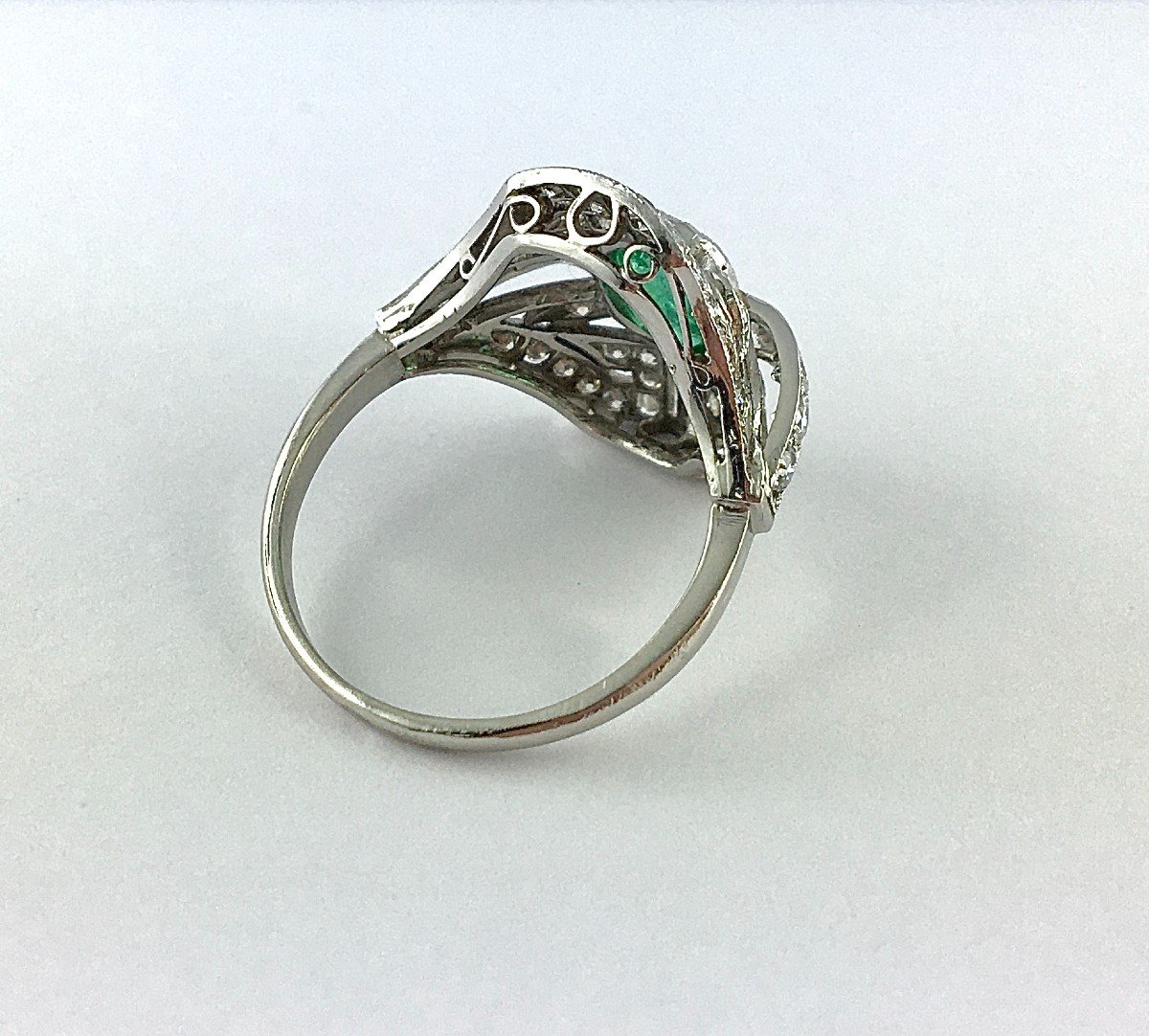 Art Deco Style Emerald And Diamond Ring On Platinum-photo-6