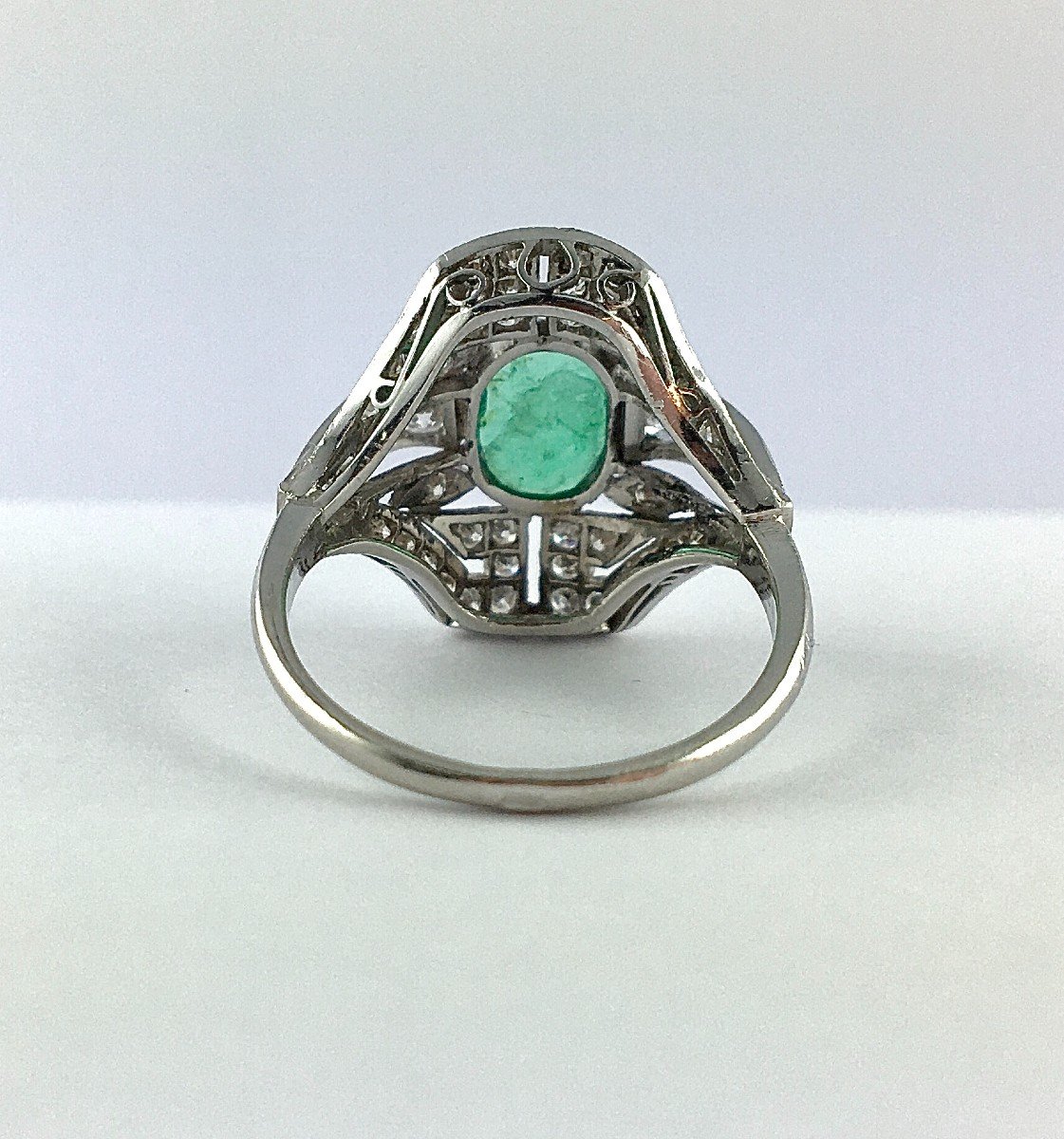 Art Deco Style Emerald And Diamond Ring On Platinum-photo-7