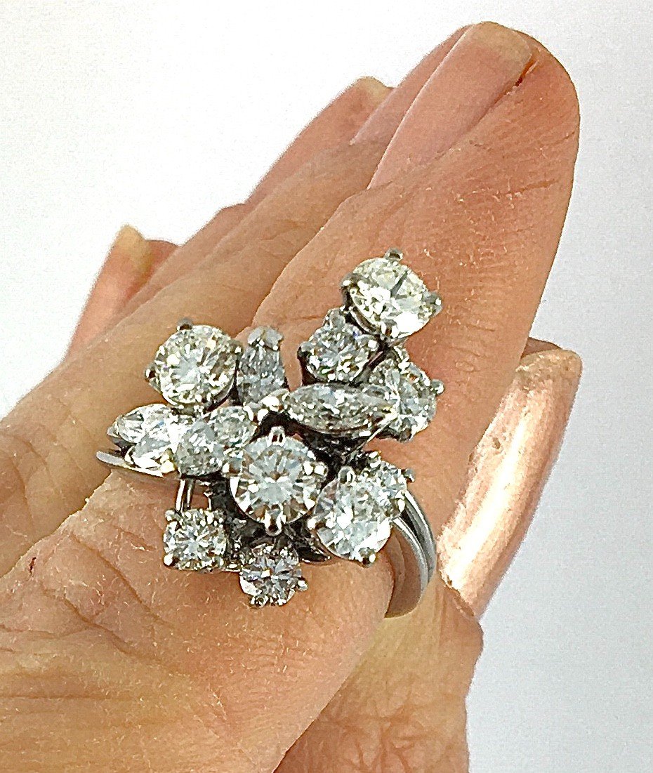 Vintage Asymmetrical Ring With Brilliant Cut Diamonds And Shuttles On White Gold-photo-4