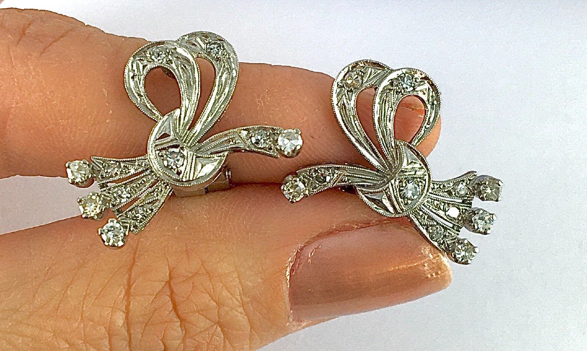 Boucles d'Oreilles Clips Noeuds Années 60 Diamants  Sur Or Blanc-photo-2