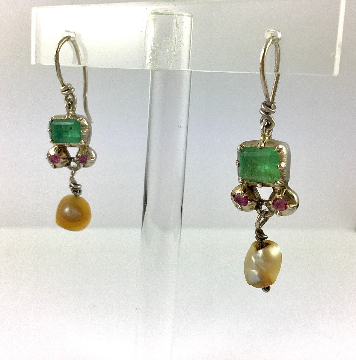 Berber Ethnic Earrings Dangling Emeralds, Rubies And Baroque Pearls On Silver-photo-3