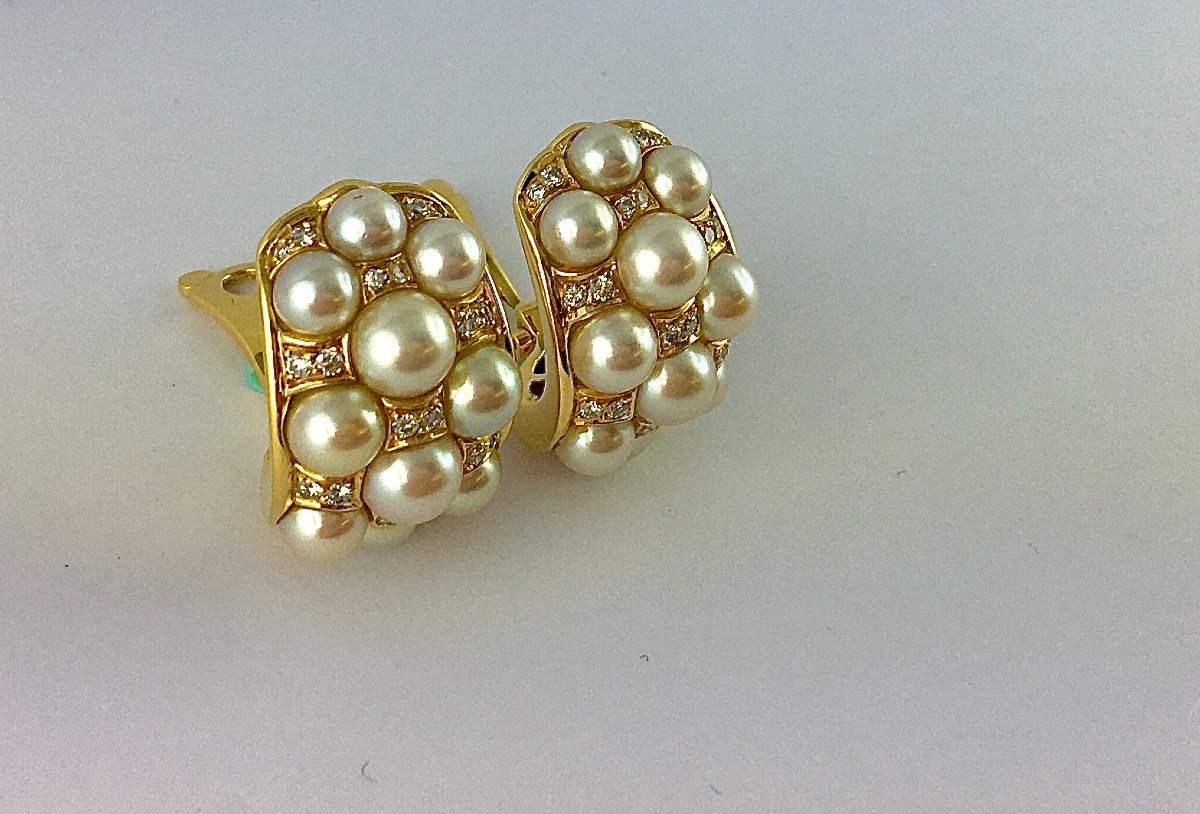 Half Hoop Clip-on Earrings Japanese Akoya Cultured Pearls Diamonds In Yellow Gold-photo-1