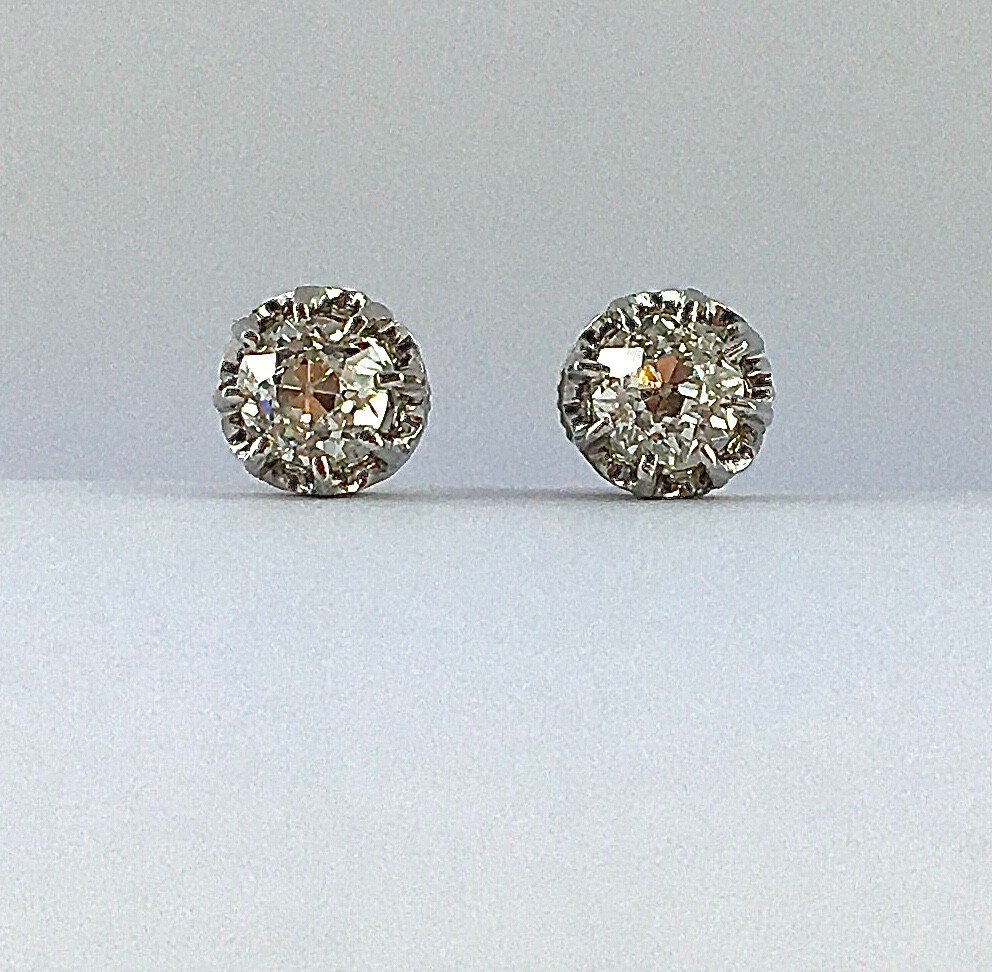 Stud Earrings / Old Cut Diamond Studs In White Gold Chatons Soleils-photo-3