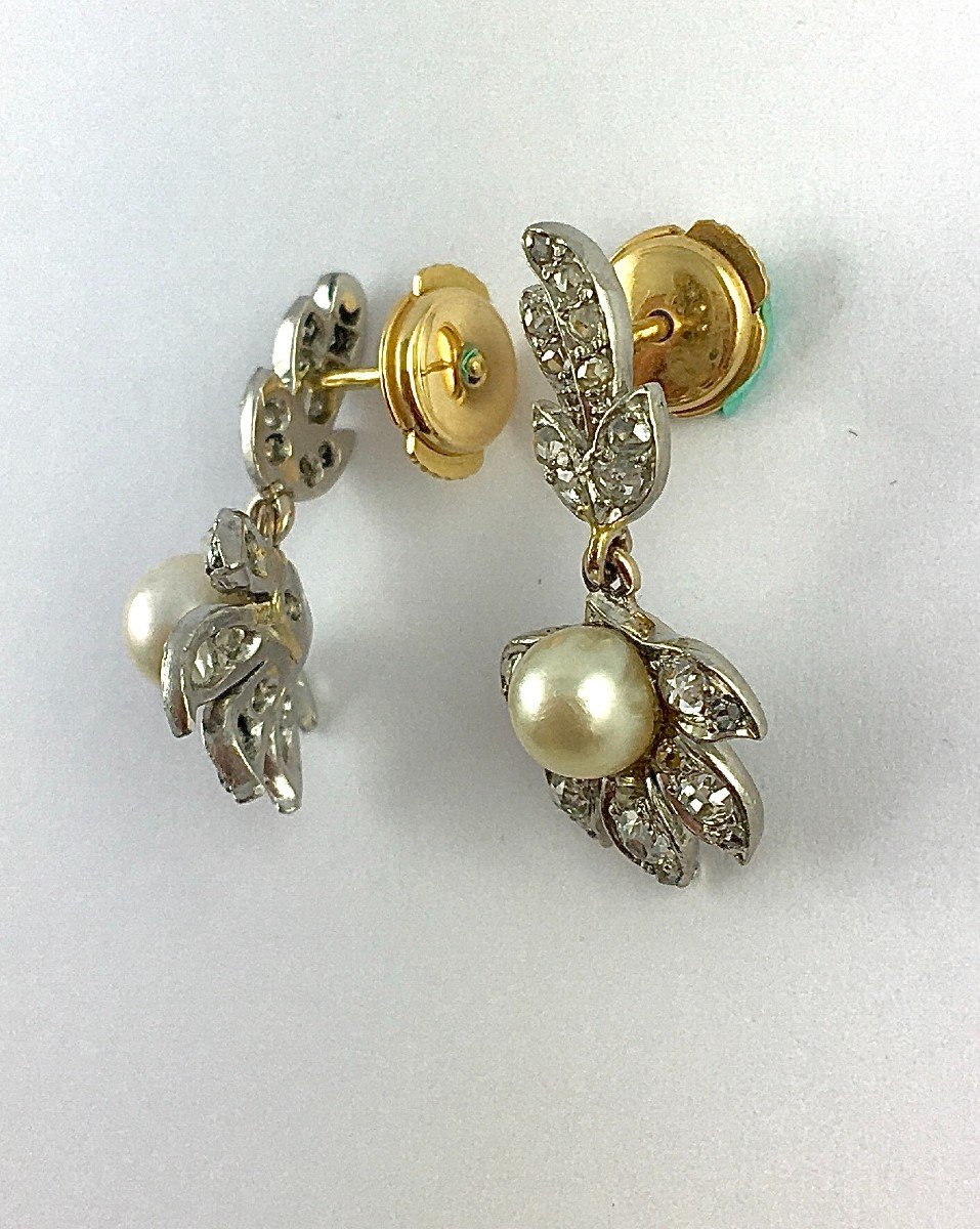 Boucles d'Oreilles Motifs Végétaux Pendants Perles Fines Et Diamants Sur Platine Et Or Jaune -photo-6