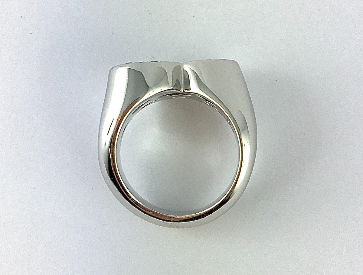 Heart Shaped Signet Ring Paved With Brilliant Cut Diamonds On White Gold-photo-7